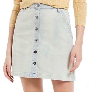 NWT CHELSEA & VIOLET Button Front Denim Skirt!